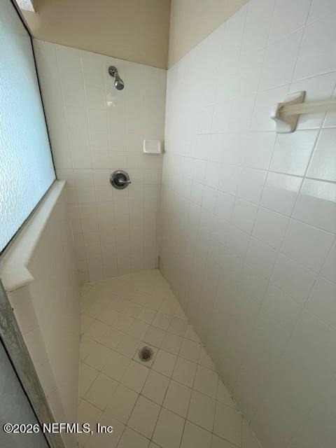 5009 Grand Lakes Drive S - Photo 33