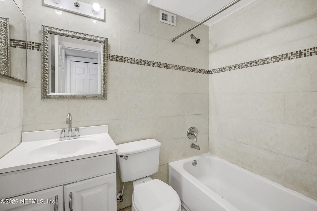 3223 Victoria Park Road - Photo 27