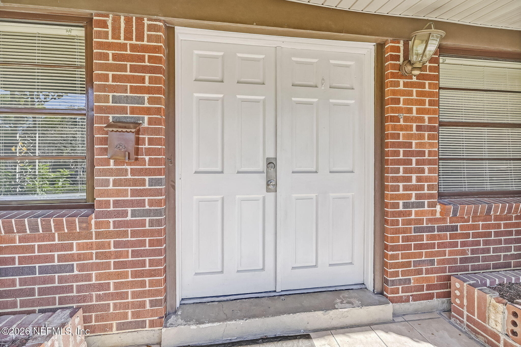3223 Victoria Park Road - Photo 4