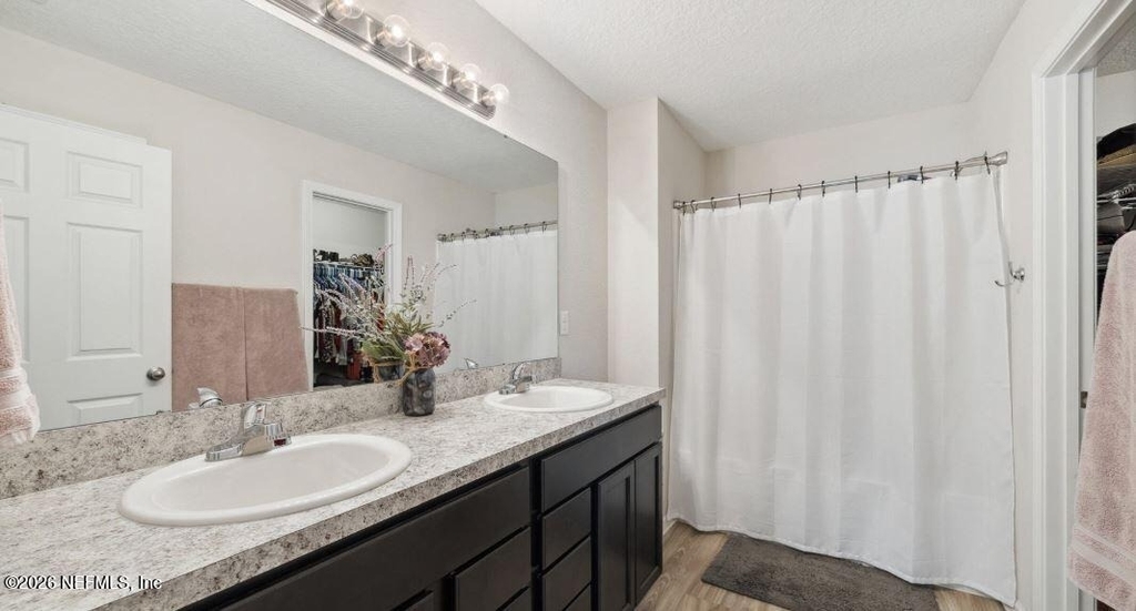 13543 Saddlewood Parkway - Photo 17