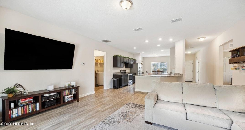 13543 Saddlewood Parkway - Photo 7