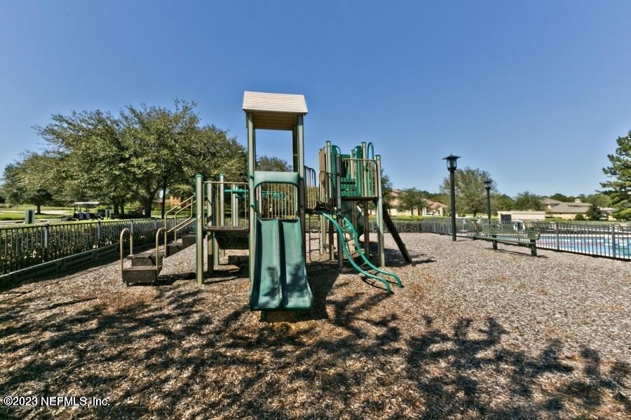 1439 Barrington Circle - Photo 33