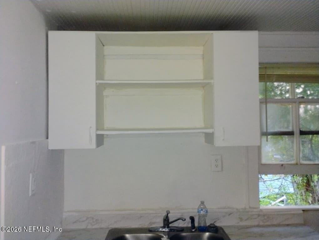 1104 Tyler Street - Photo 9