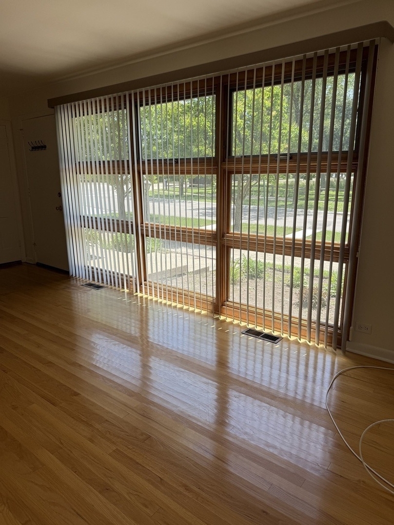 317 Woodlawn Avenue - Photo 4