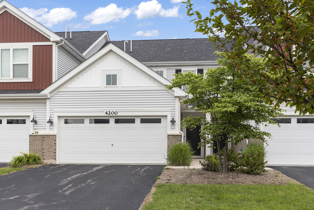 4200 Calder Lane - Photo 1