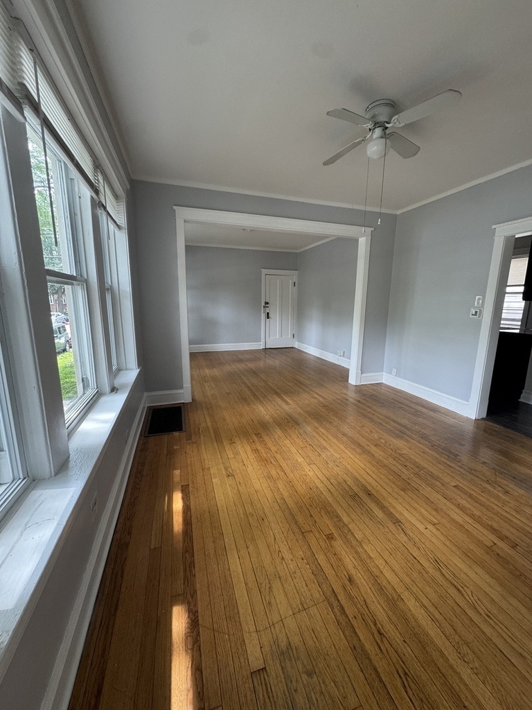 3008 W Cullom Avenue - Photo 6