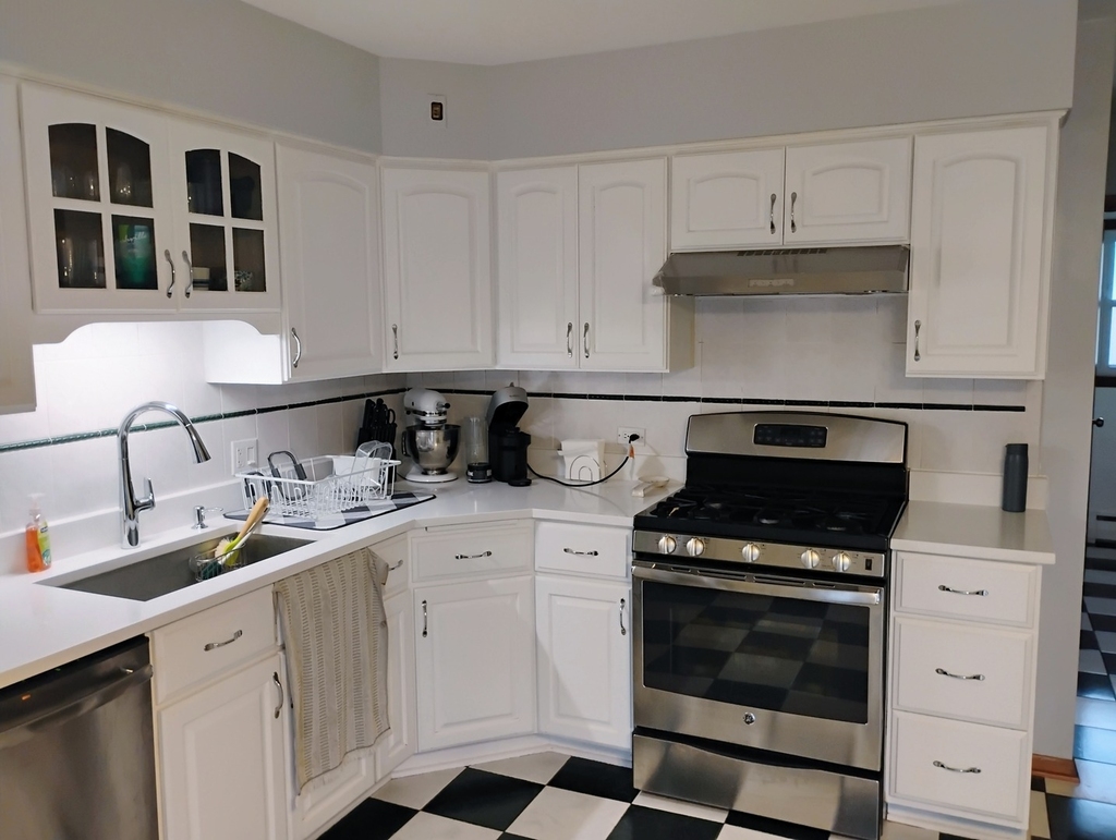 904 S Edward Street - Photo 3