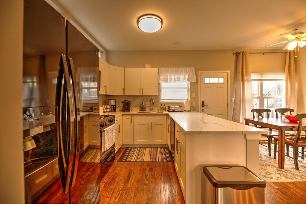 2718 W Washington Boulevard - Photo 4