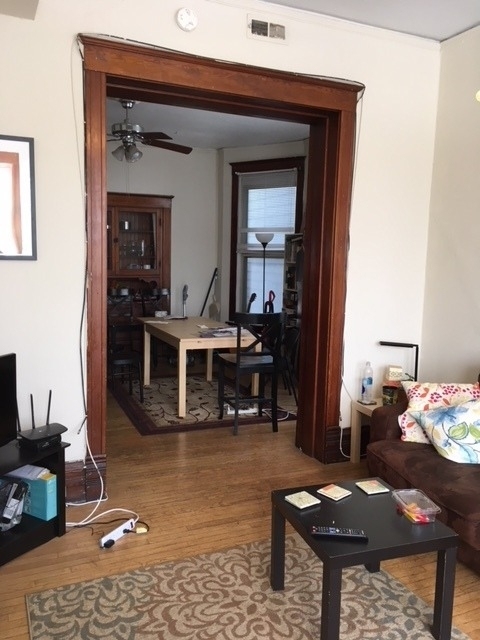 1116 W Wellington Avenue - Photo 4