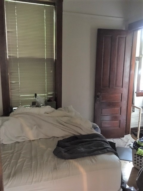 2906 N Greenview Avenue - Photo 9