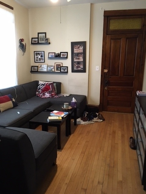 2906 N Greenview Avenue - Photo 2