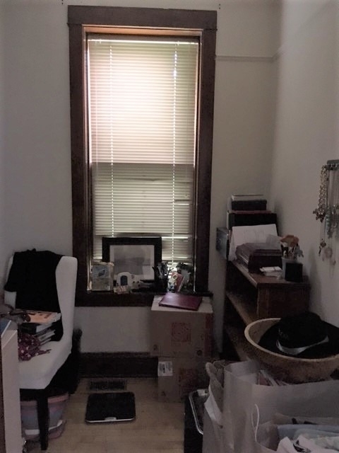 2906 N Greenview Avenue - Photo 10