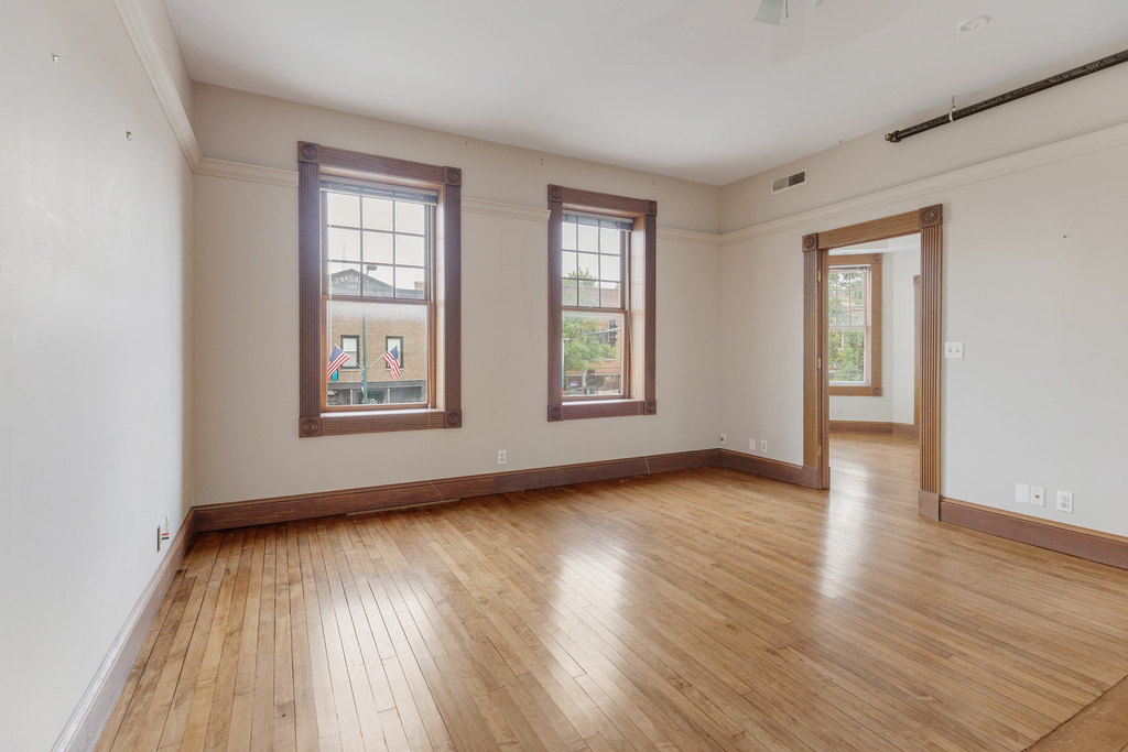 222 W Main Street - Photo 12