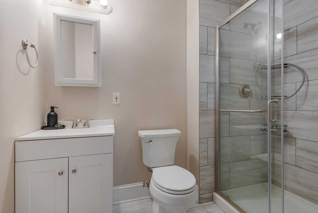 222 W Main Street - Photo 14