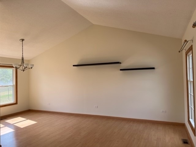2135 Derby Court - Photo 3