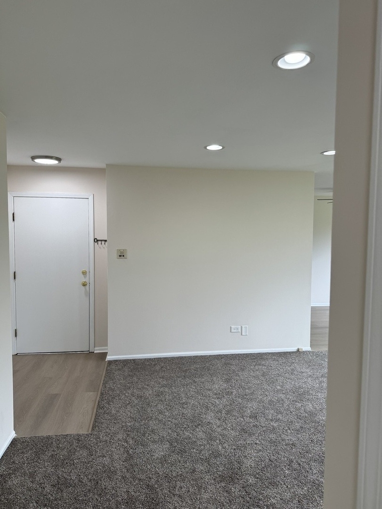 636 Mallard Court - Photo 3