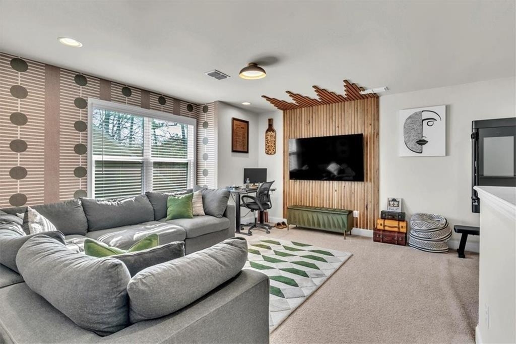 790 Belrose Drive - Photo 8