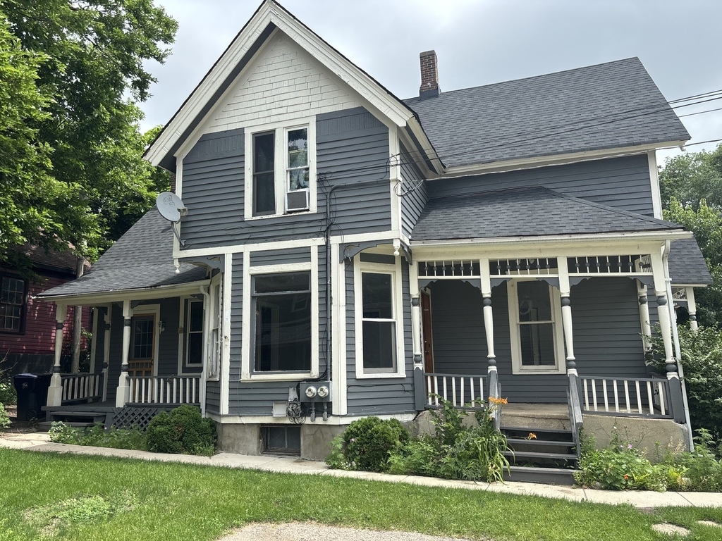 318 North Street - Photo 0