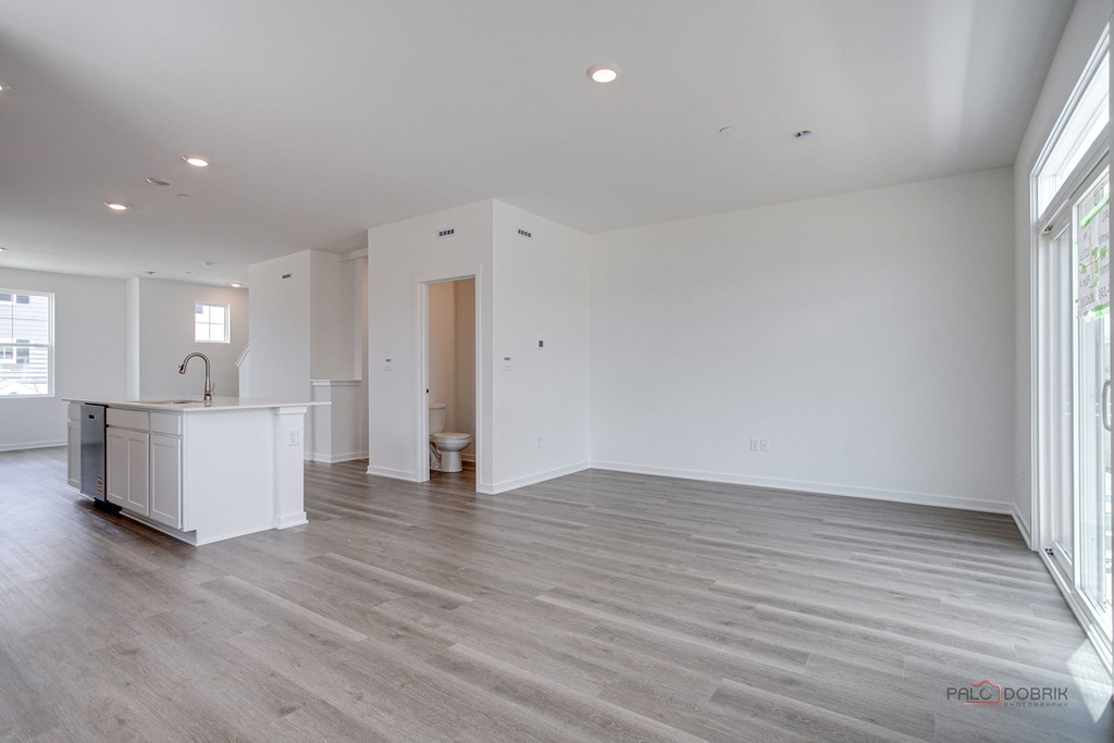 541 Yosemite Way - Photo 7