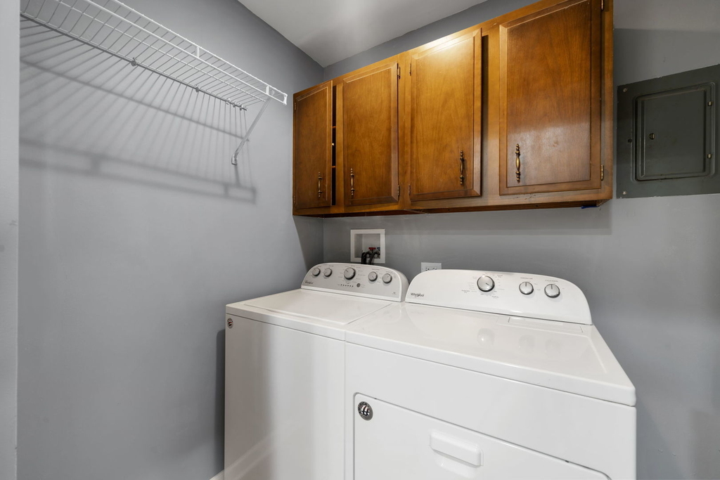 413 Sidney Avenue - Photo 12