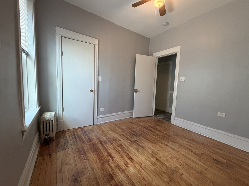 7817 S South Shore Drive - Photo 7
