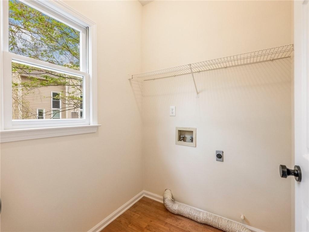 10100 Barston Court - Photo 10