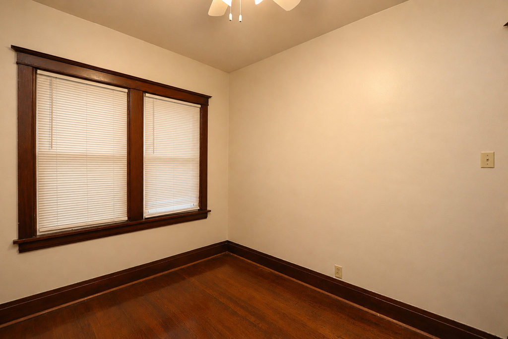416 W Jackson Street - Photo 14
