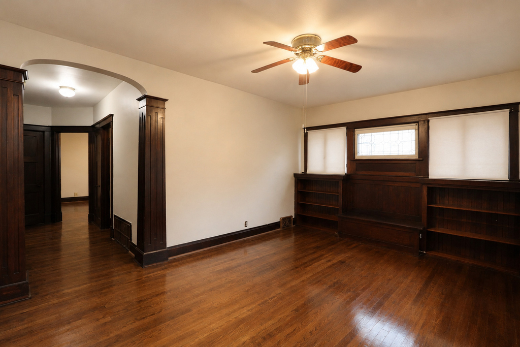 416 W Jackson Street - Photo 2