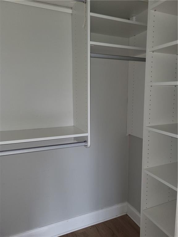6980 Roswell Road - Photo 9