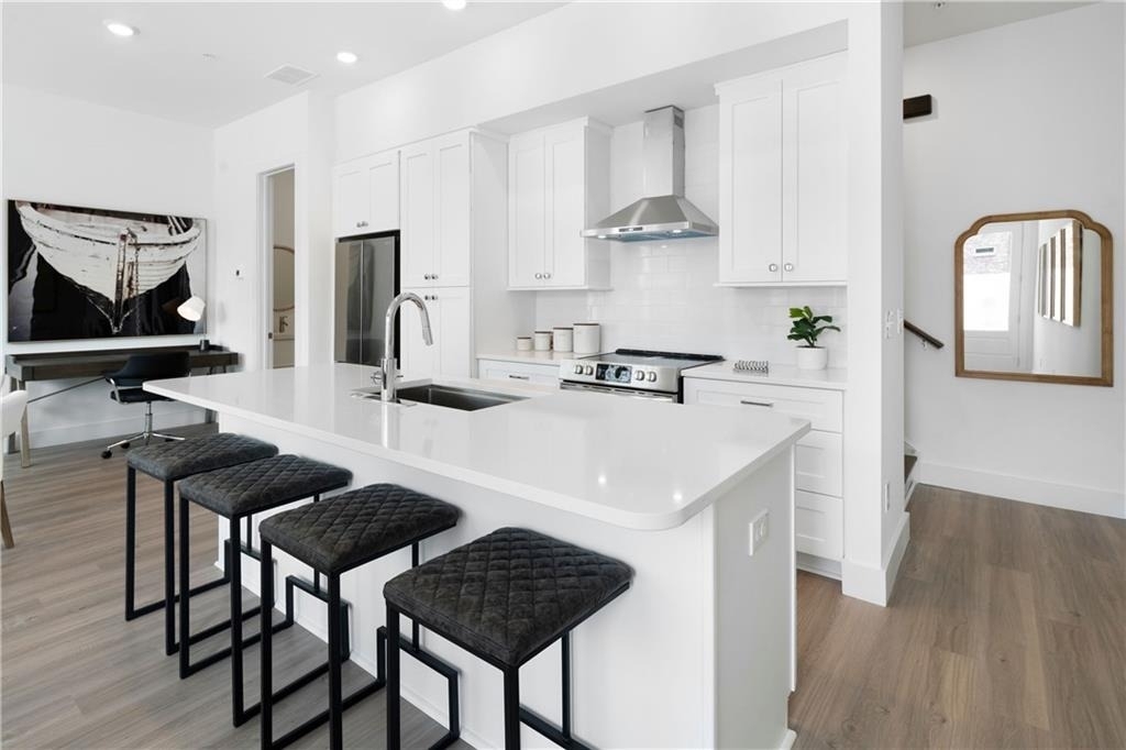 9040 Main Street - Photo 16