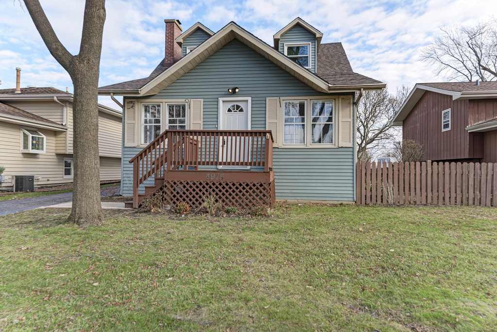 4915 Edward Avenue - Photo 0