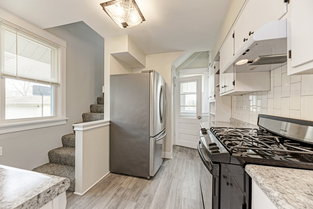 4915 Edward Avenue - Photo 12