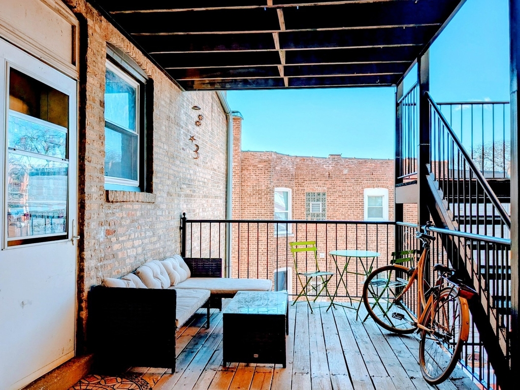 6146 N Ravenswood Avenue - Photo 4