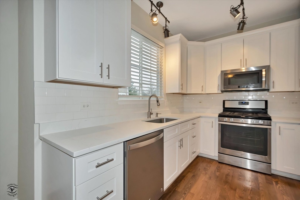 582 Declaration Lane - Photo 1