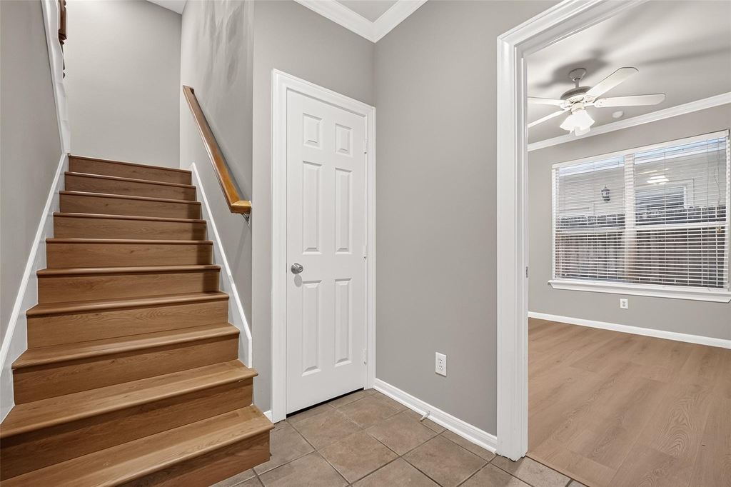 1513 Roy Street - Photo 5