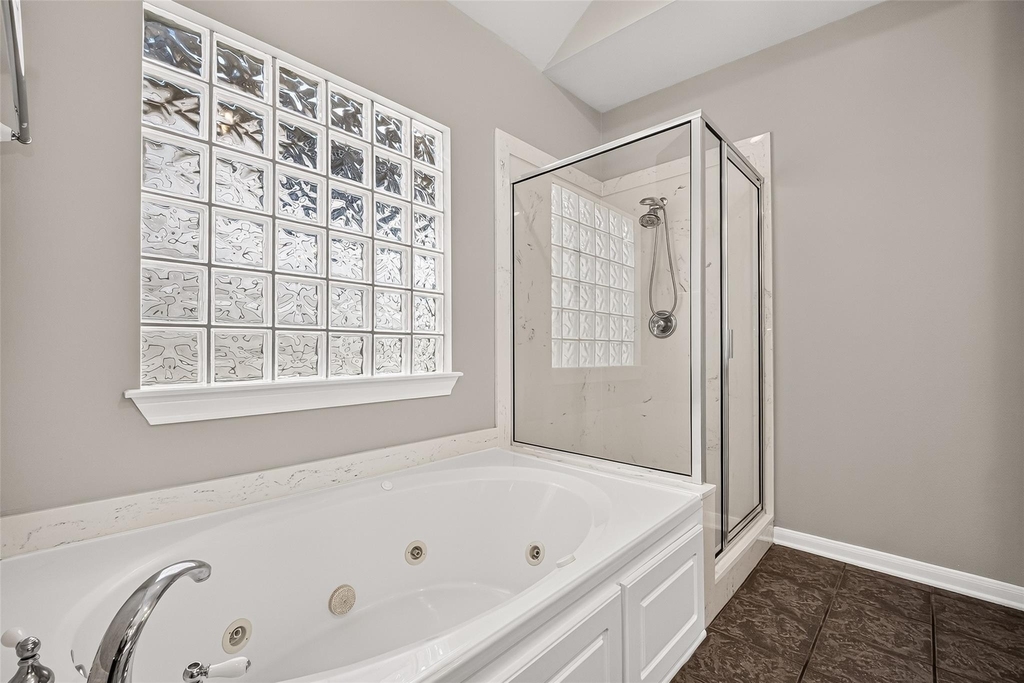 1513 Roy Street - Photo 38