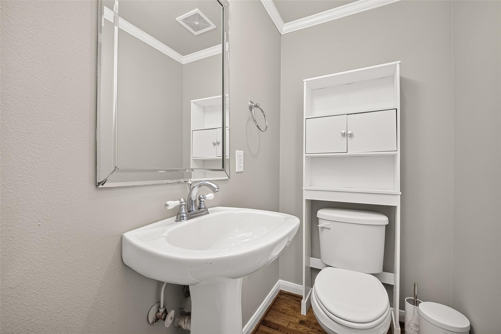 1513 Roy Street - Photo 23