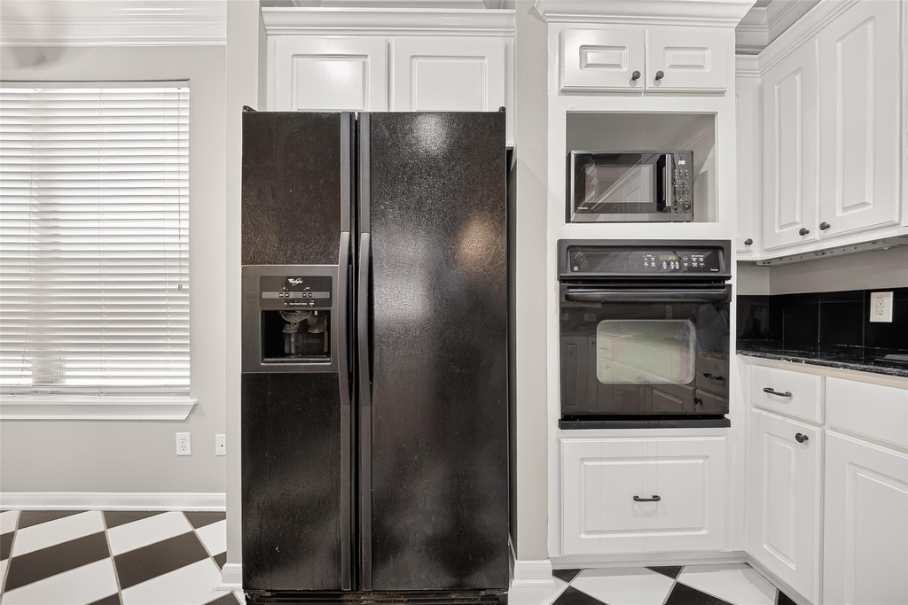 1513 Roy Street - Photo 21
