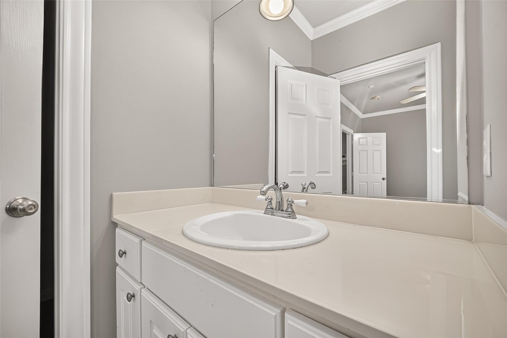 1513 Roy Street - Photo 30