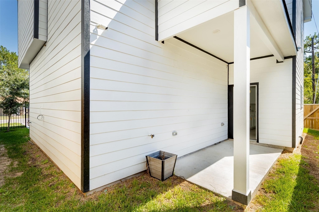 4114 Ward Street - Photo 43