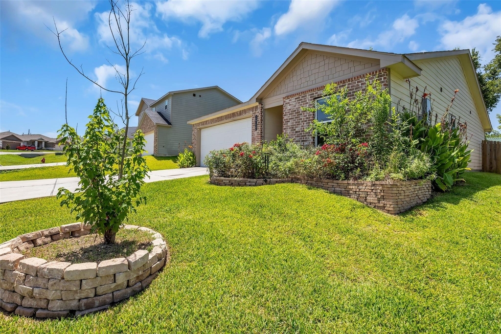 14132 Harlequin Drive - Photo 3