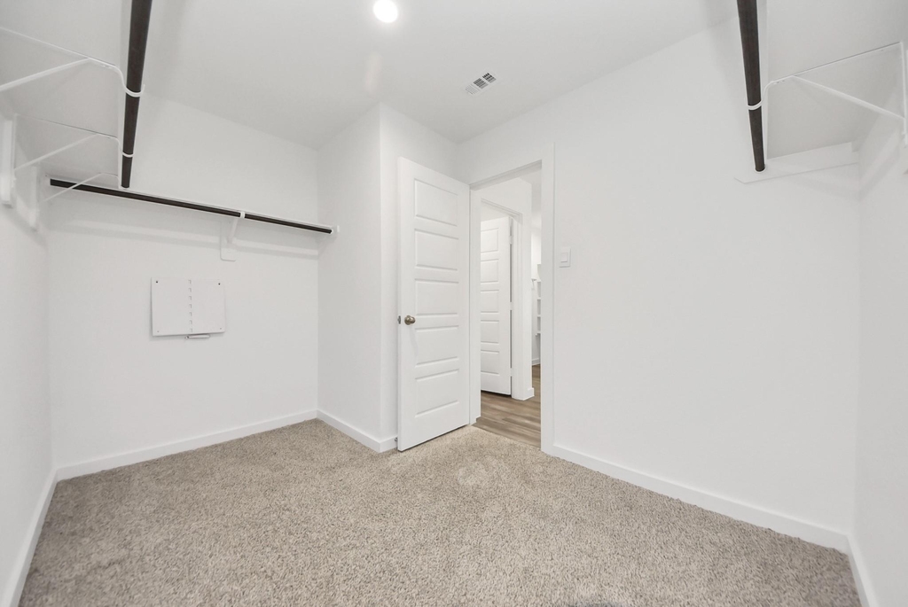 8614 Shumard Oak Drive - Photo 33