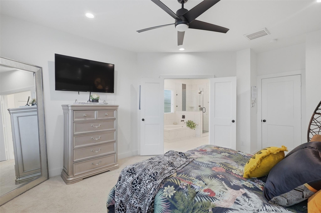 6833 Paris Street - Photo 18