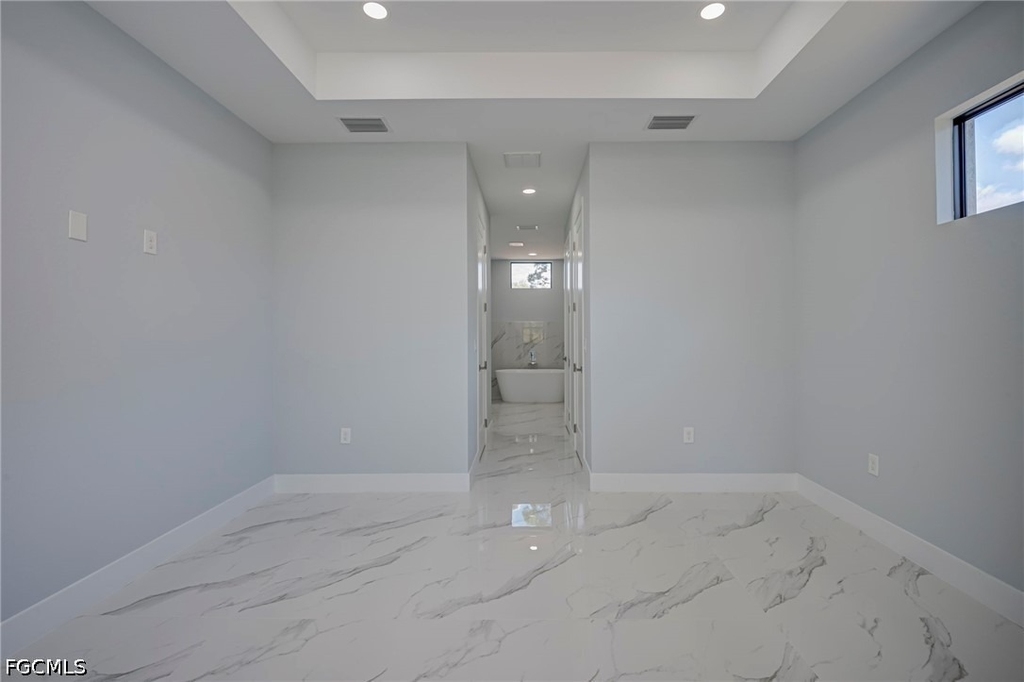 872 Spaulding Street E - Photo 15
