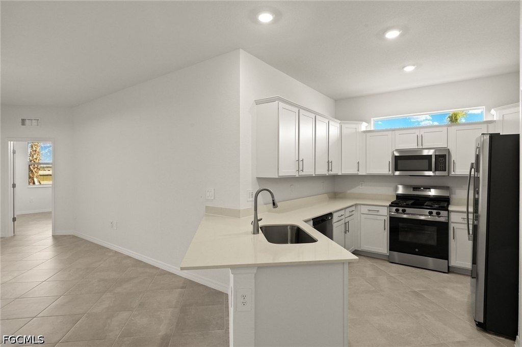 44331 Topmast Terrace - Photo 9