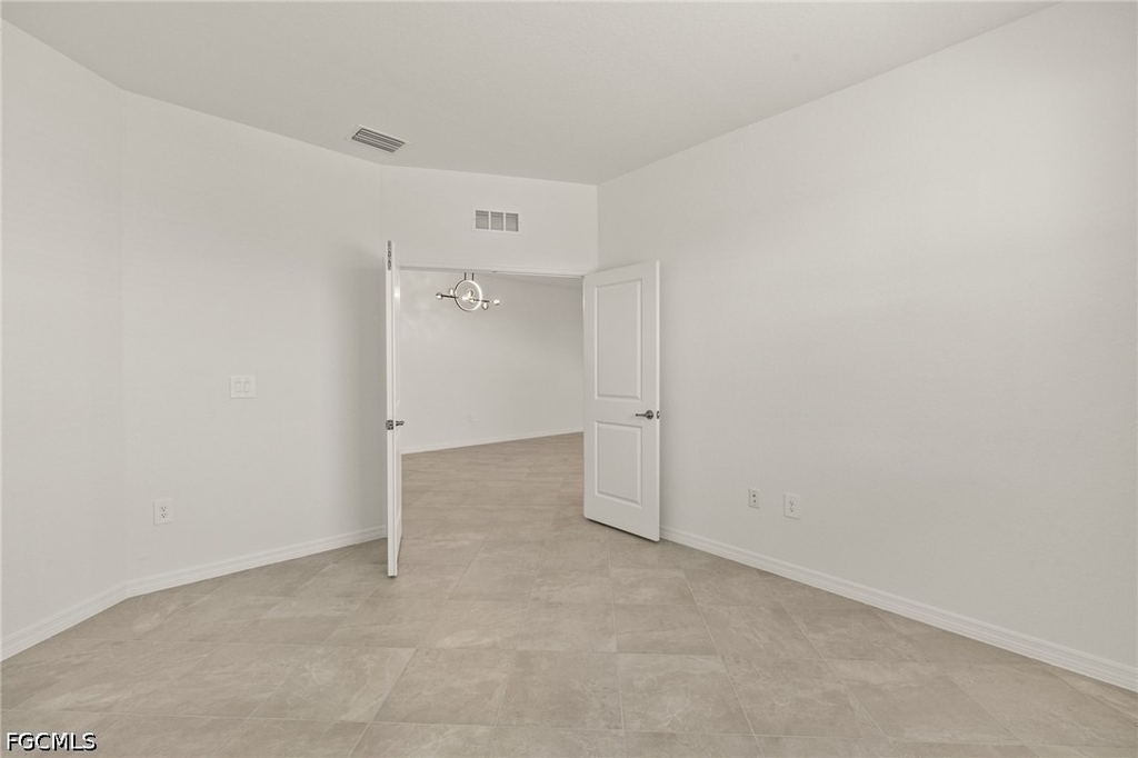 44331 Topmast Terrace - Photo 14
