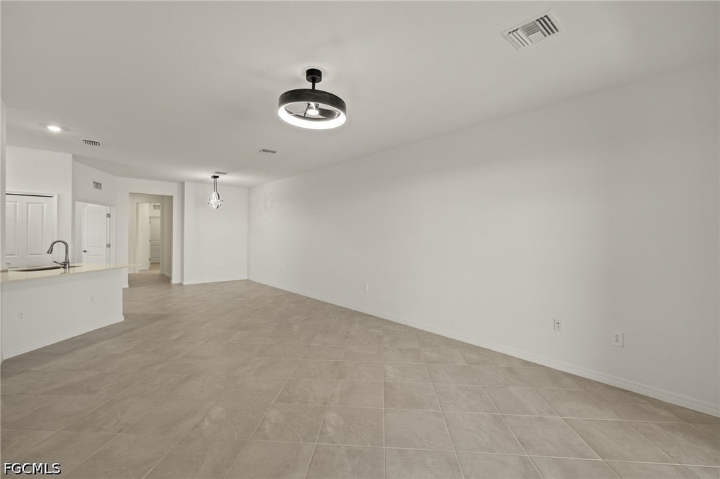 44331 Topmast Terrace - Photo 10