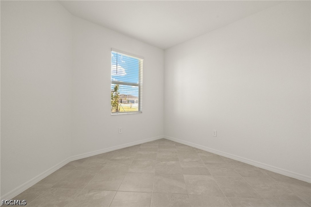 44331 Topmast Terrace - Photo 24