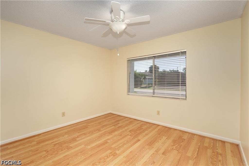 4608 Se 4th Place - Photo 10