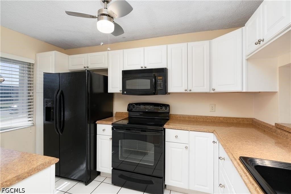 4608 Se 4th Place - Photo 2